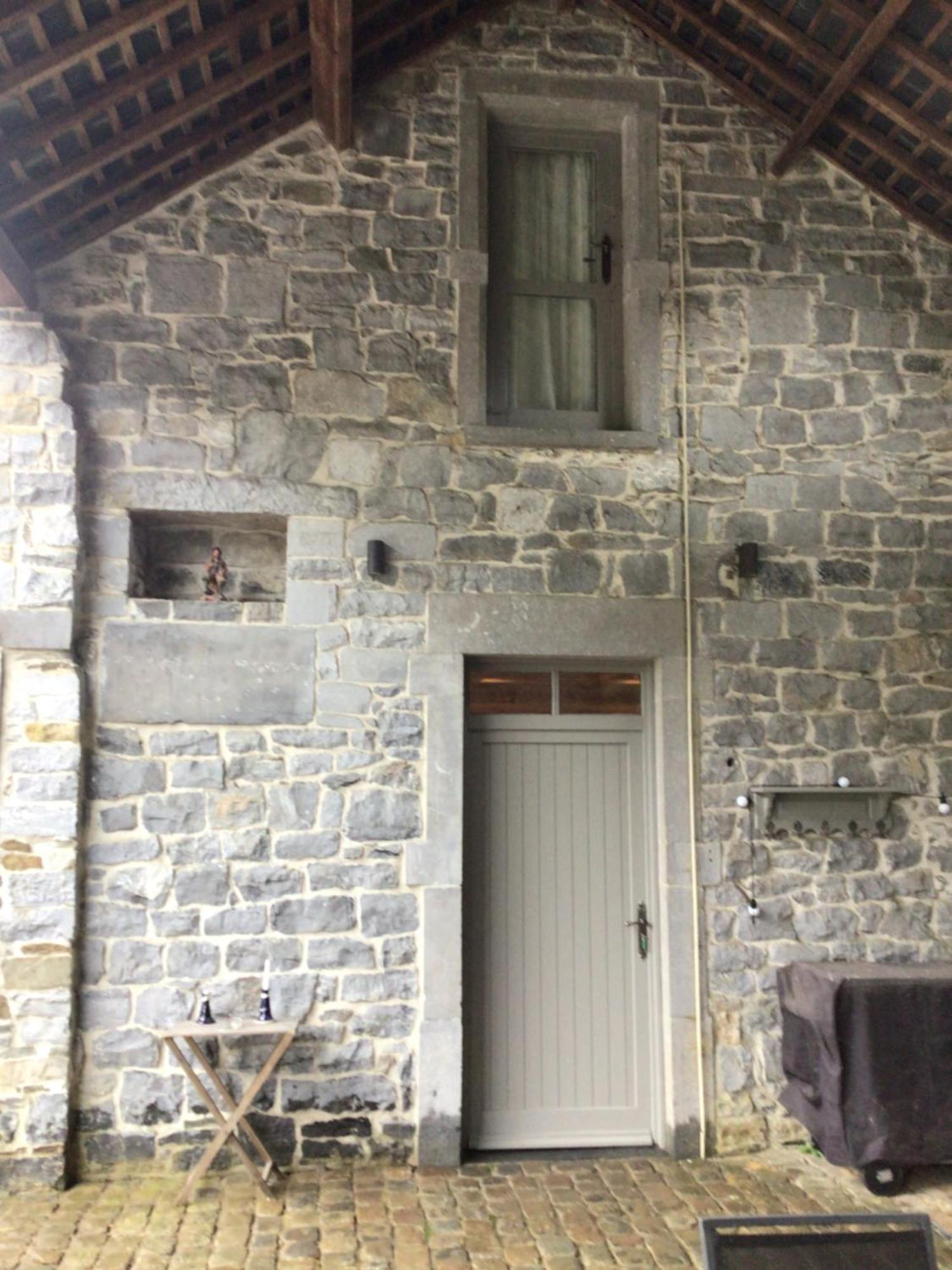 L'Eau Et La Pierre Villa Yvoir Exterior photo